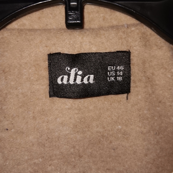 Alia women's double breasted pea coat size 14 tan with pockets - Picture 2 of 6